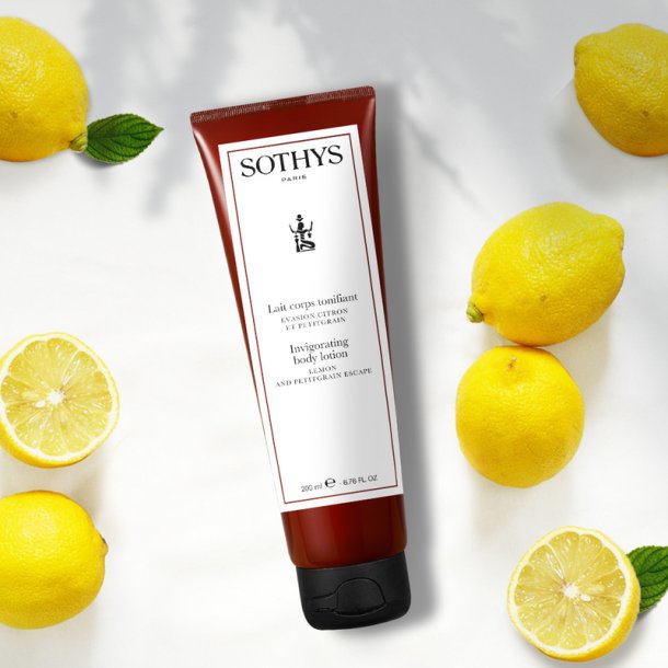 Invigorating body lotion - Lemon &amp; petitgrain escape